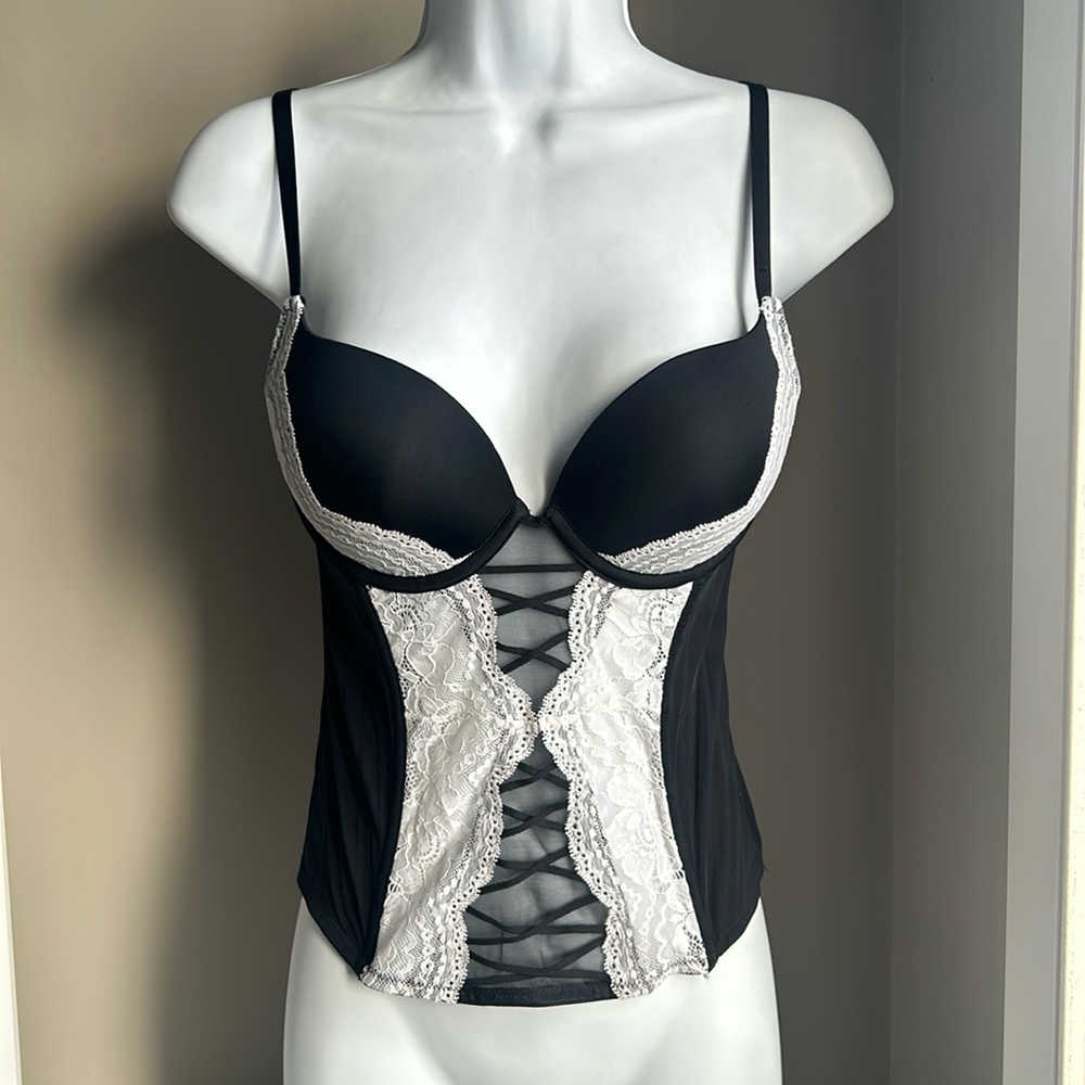 (3 for $50) NWT La SENZA Push Up Corset 🤍🖤